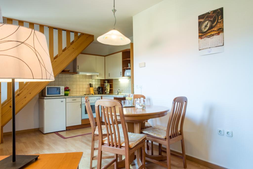 Apartments Jaka Dolenjske Toplice Eksteriør bilde